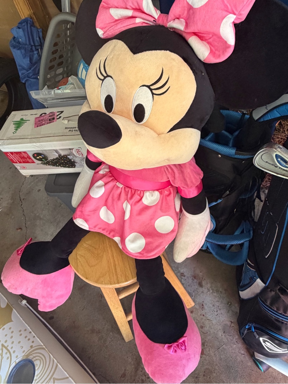 Disney Minnie Mouse Plush - Pink and White Polka Dot Dress with Pink Bow